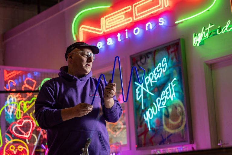 Neon Insights