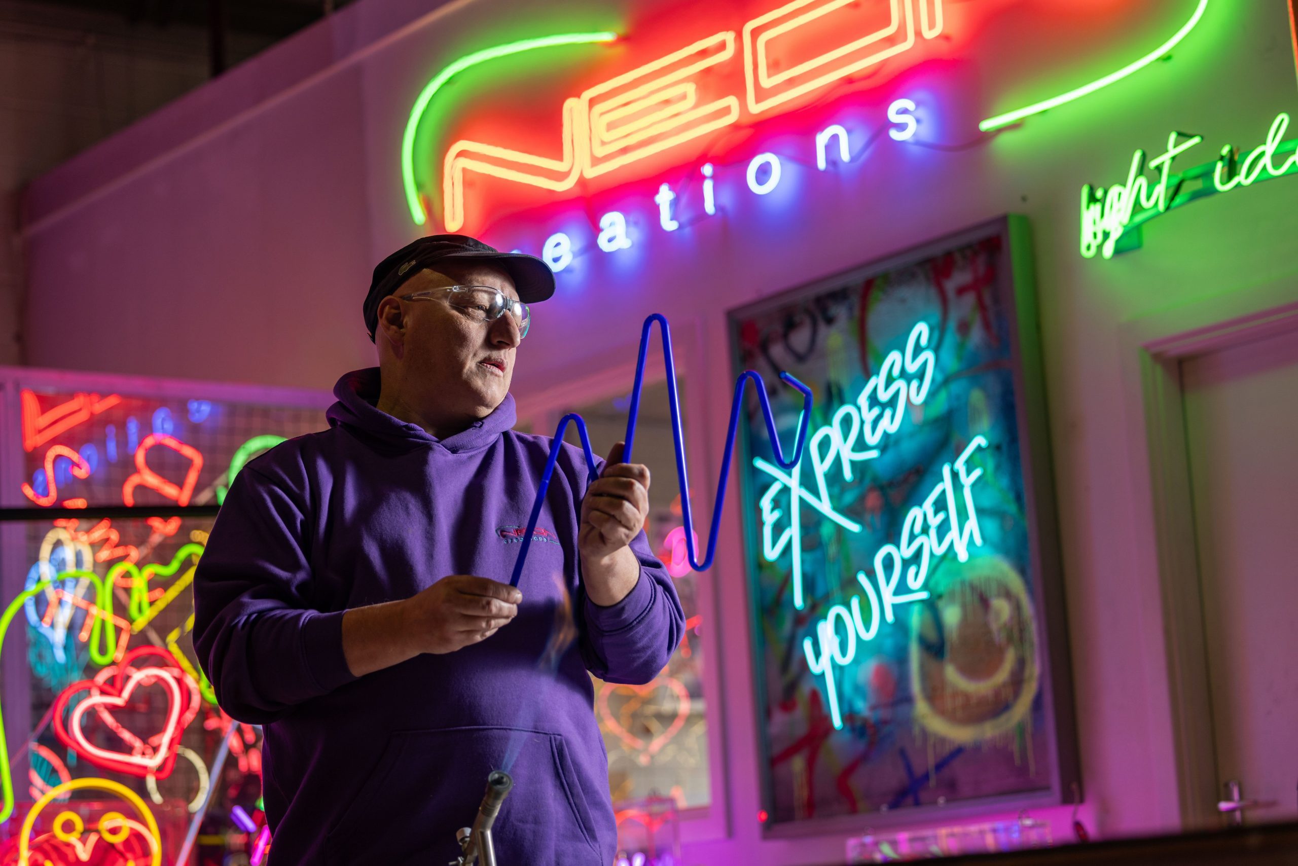 Neon Insights